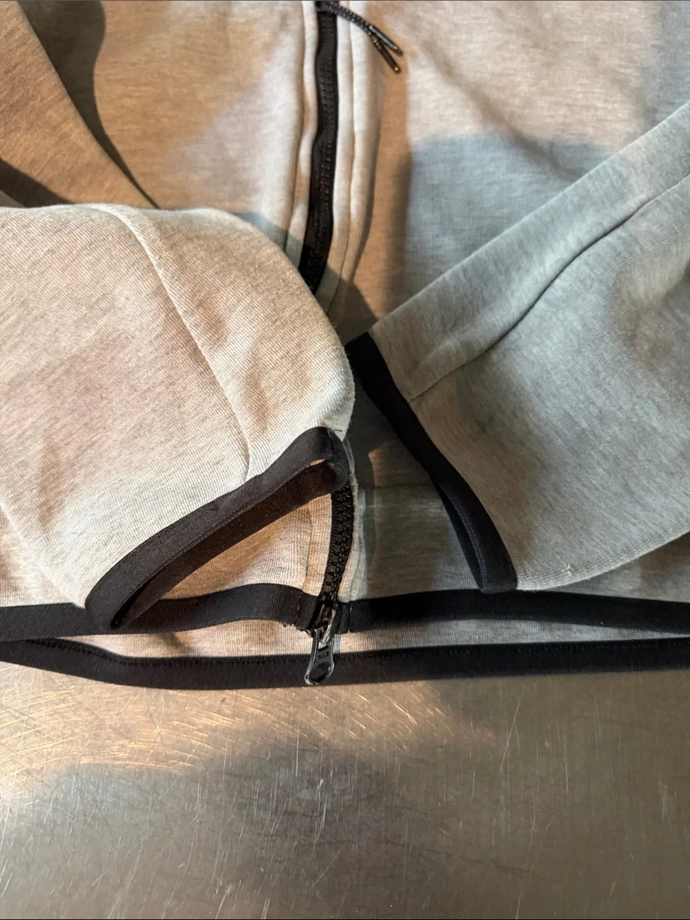 Nike Light Gray Full-Zip Hooded Sweatshirt with Black Trim